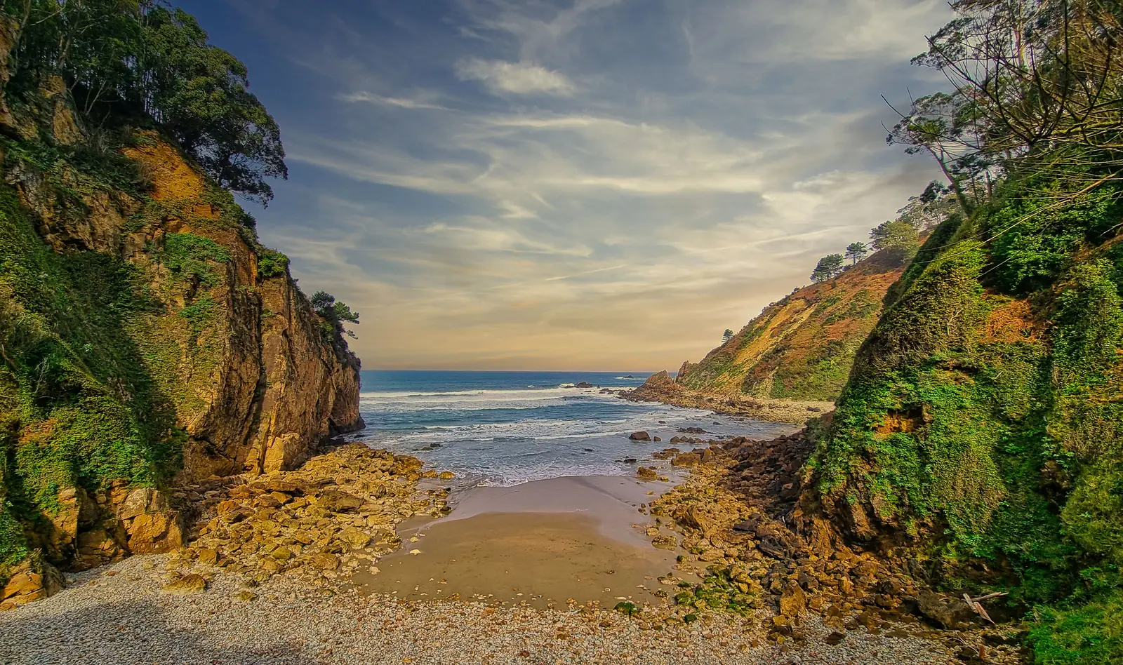 Playa de Aguilar (Muros de Nalón)